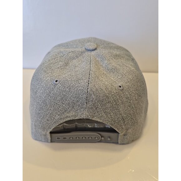 THUG LIFE OUTLAW TUPAC 2PAC EMBROIDERED SNAPBACK BASEBALL CAP HAT Brushed Gray - Picture 4 of 5